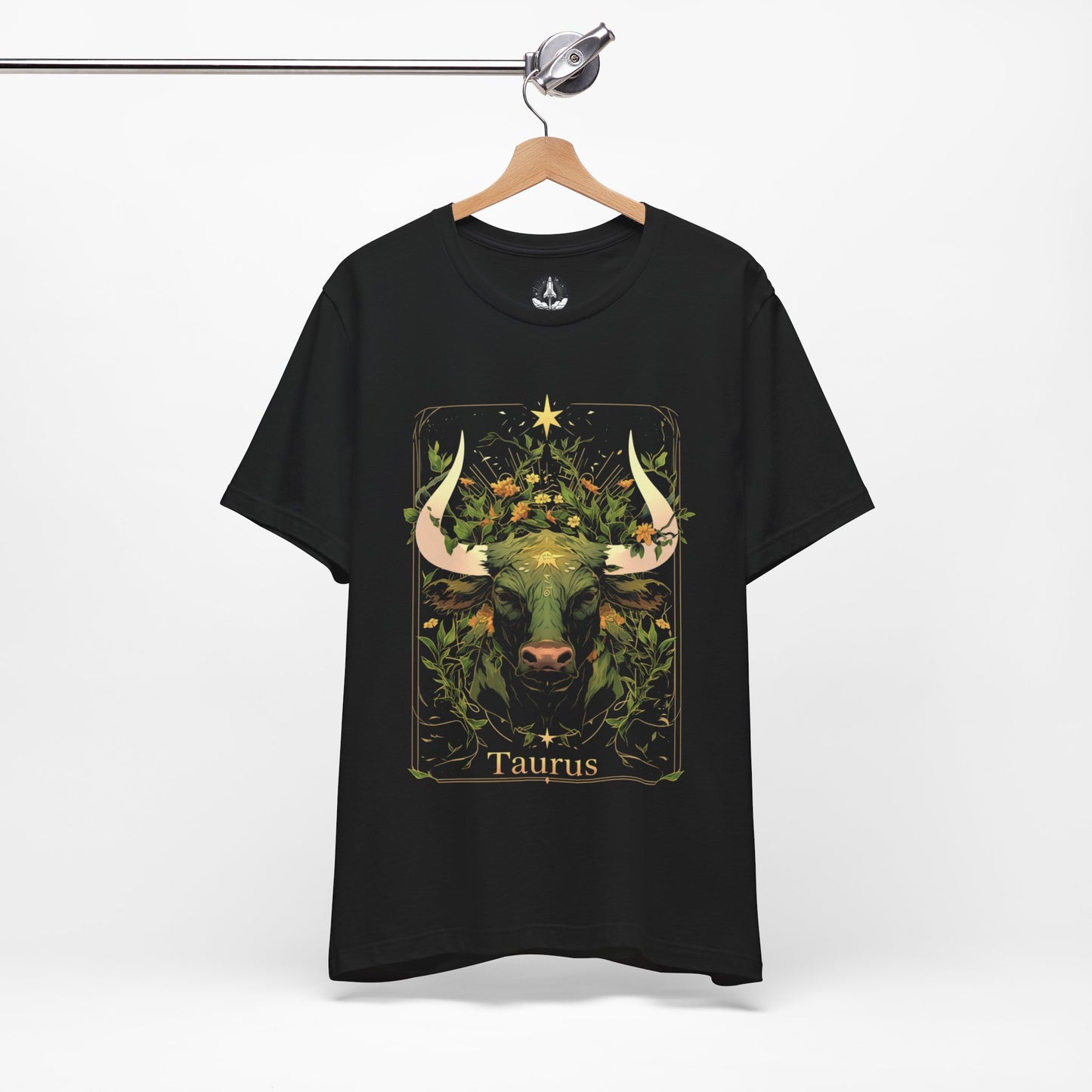 The Bull: Taurus Tarot Card T-Shirt