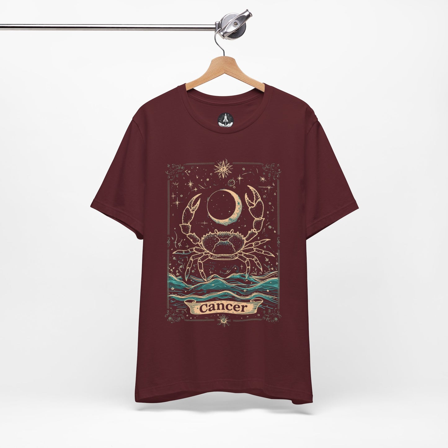 The Caring Crab: Cancer Tarot Card T-Shirt