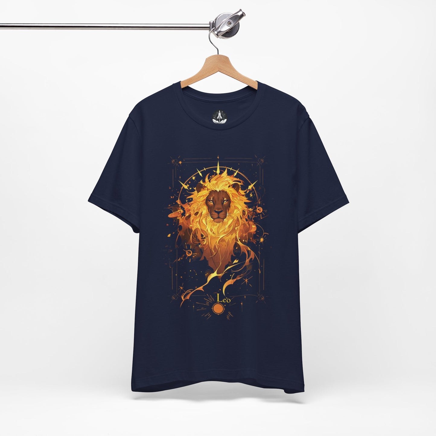 The Fiery Lion: Leo Tarot Card T-Shirt