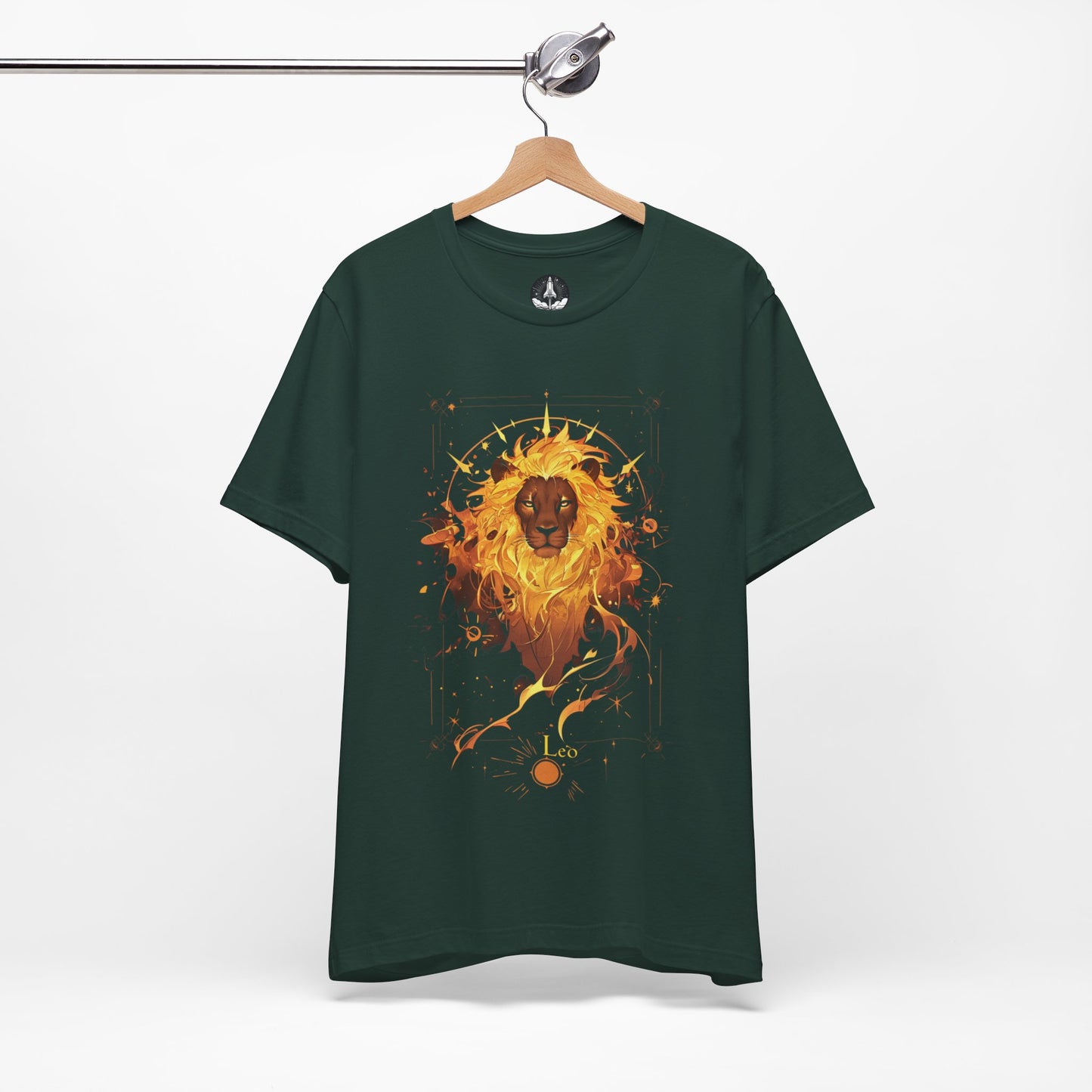 The Fiery Lion: Leo Tarot Card T-Shirt