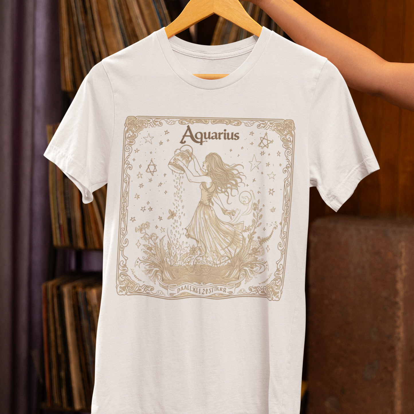 Sepia Dream: Aquarius Tarot Card T-Shirt