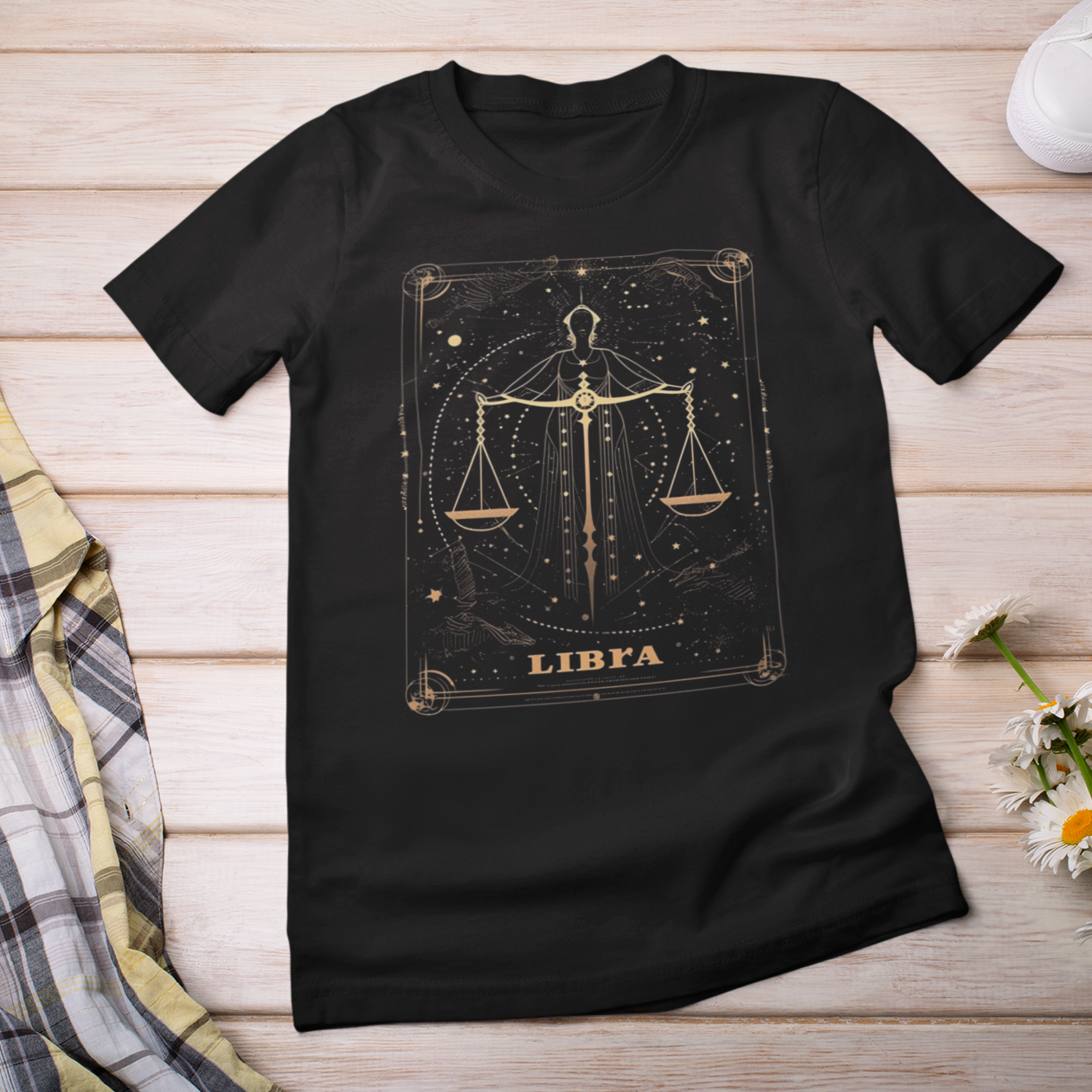 The Scales: Libra Tarot Card T-Shirt