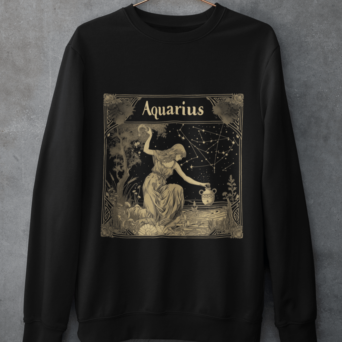 Sweatshirt Aquarius Golden Age Sweatshirt: Cosmic Elegance Meets Modern Comfort