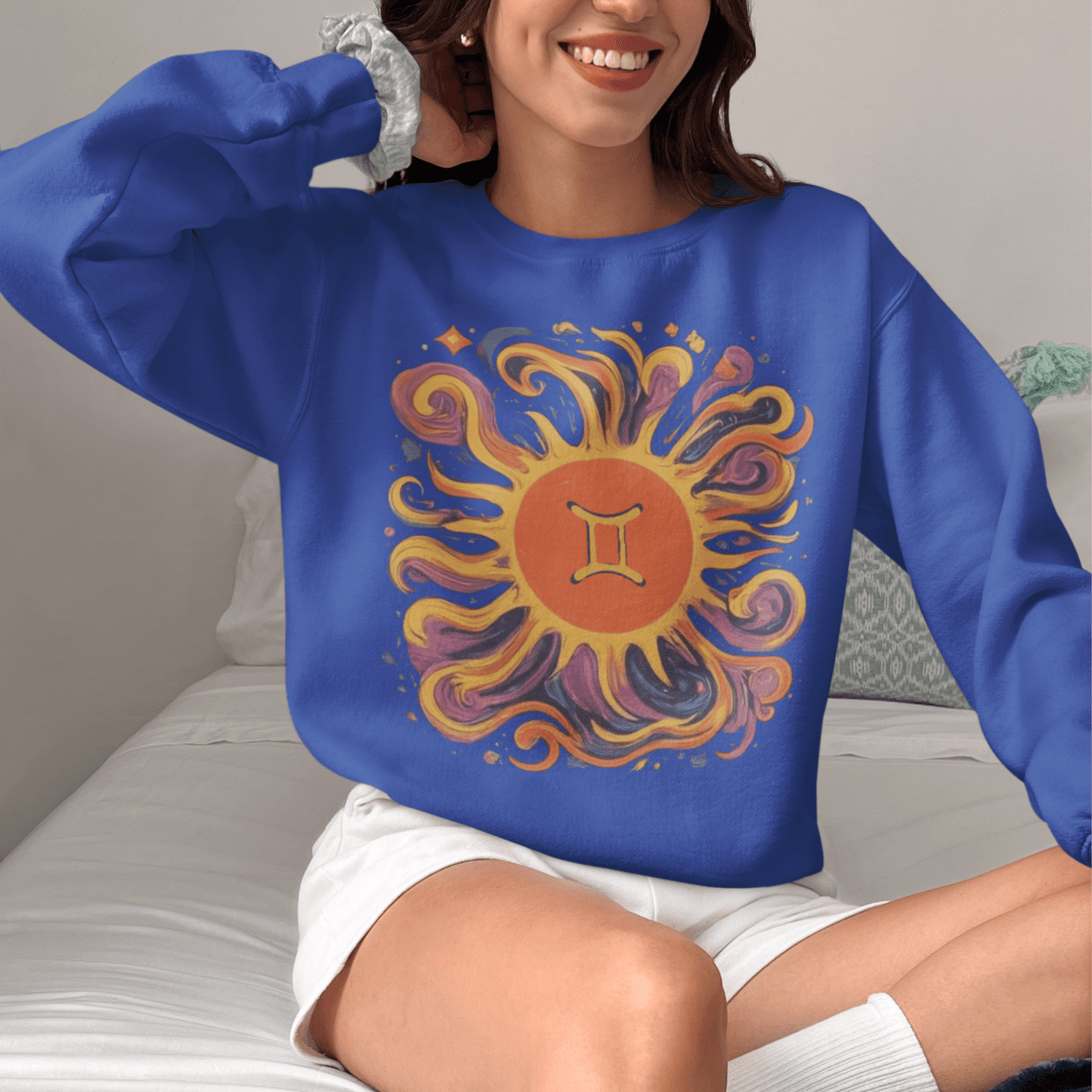 Sweatshirt Gemini Radiant Sun Soft Sweater: Dual Shine for the Twin Sign