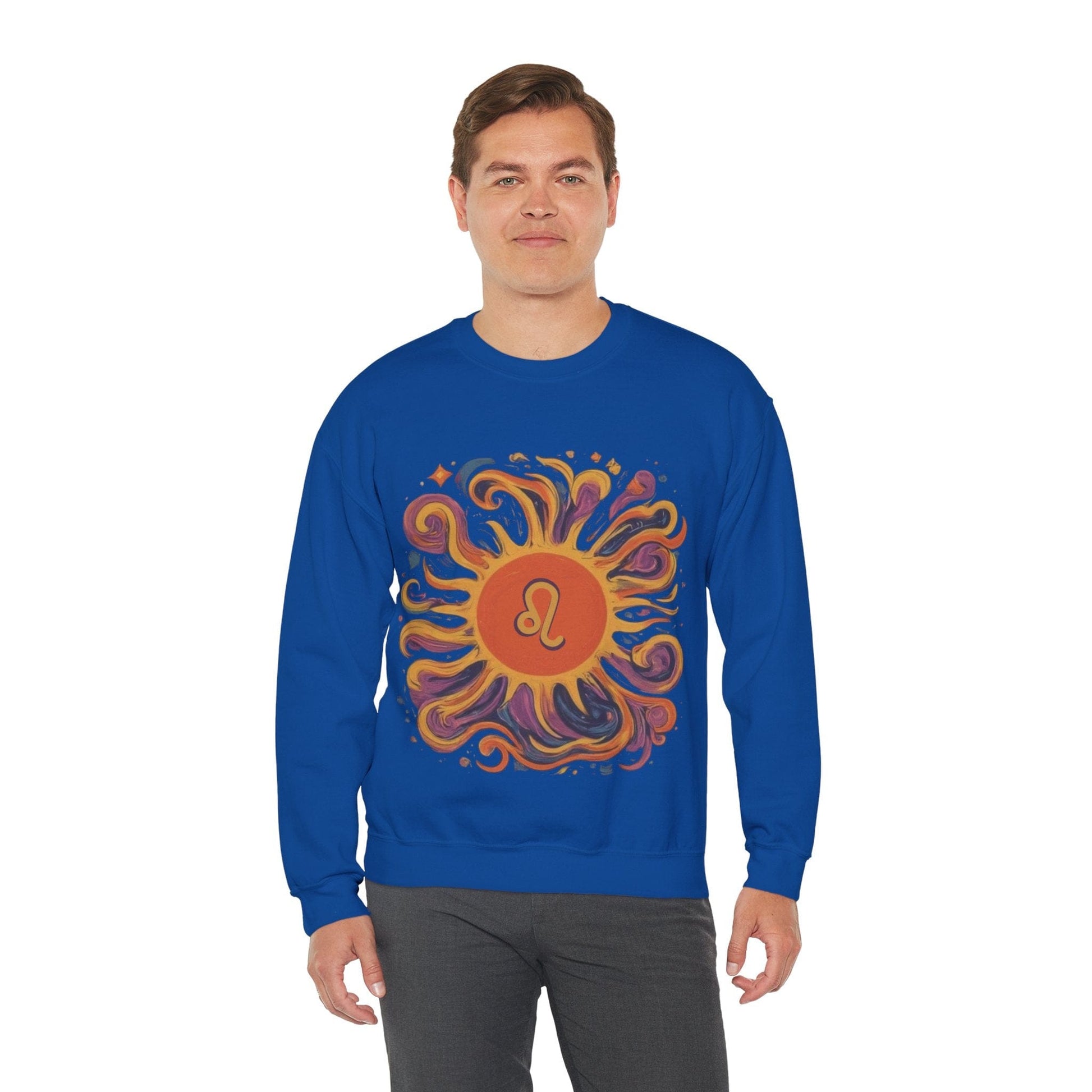 Sweatshirt Leo Majestic Sun Soft Sweater: Royal Warmth for the Lion's Heart