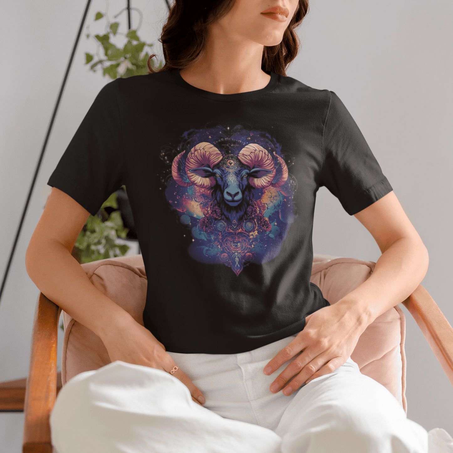 T-Shirt Aries Cosmic Visionary Tarot Card T-Shirt