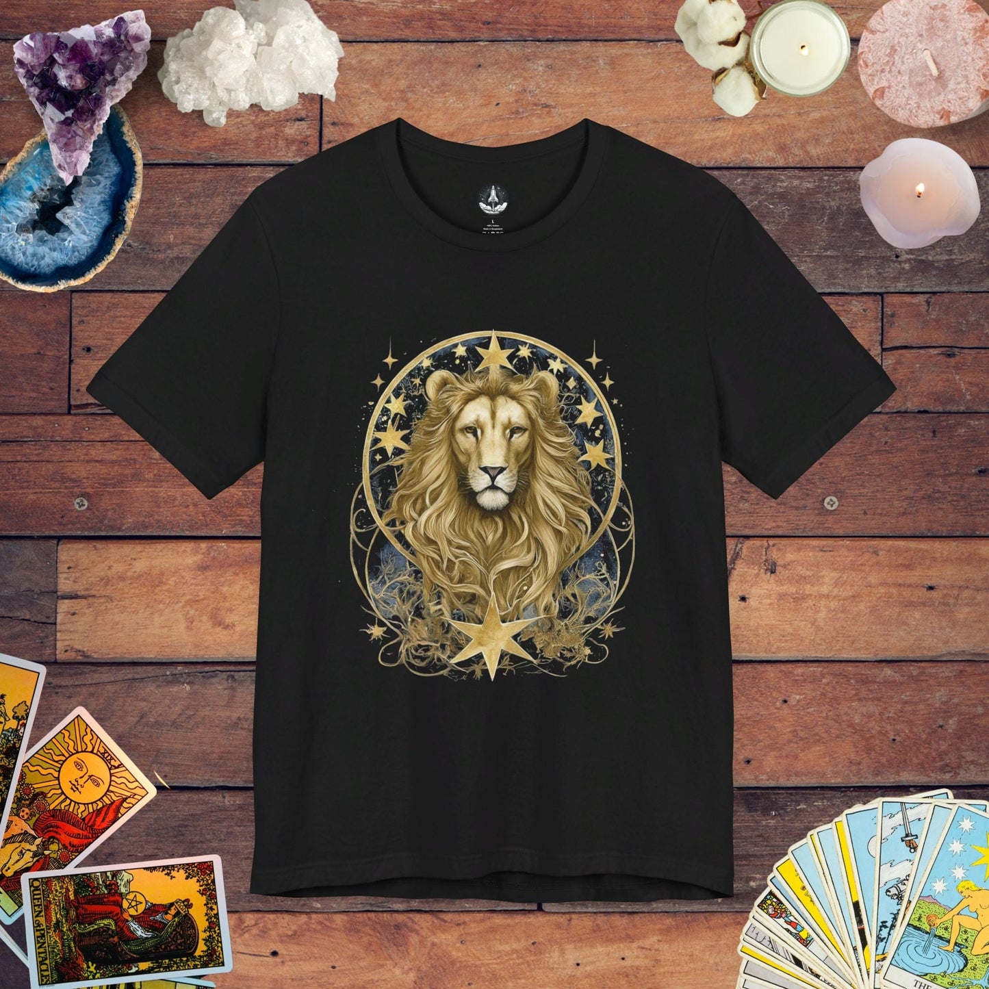 T-Shirt Black / S Majestic Leo T-Shirt