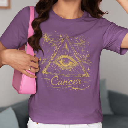 T-Shirt Cancer Intuitive Vision T-Shirt: Celestial Insight in Gold and Indigo