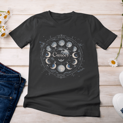 T-Shirt Cancer Zodiac Lunar Cycle T-Shirt: Embrace the Moon's Journey