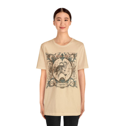 T-Shirt Capricorn Vintage Zodiac T-Shirt: Timeless Astrological Elegance