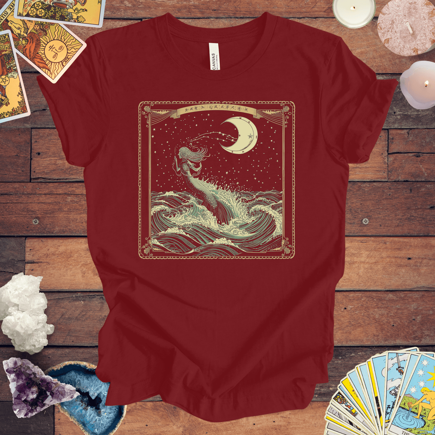 T-Shirt Cardinal / S Mystical Seas for the Reflective Soul: Aquarius Tarot Card T-Shirt