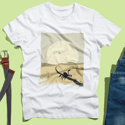 T-Shirt Courage in the Shadows: Scorpio Tarot Card TShirt