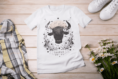 T-Shirt Floral Strength: Taurus Tarot Card T-Shirt