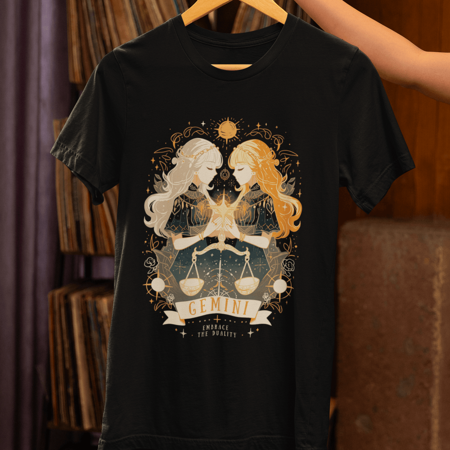 T-Shirt Gemini Celestial T-Shirt – Embrace the Duality