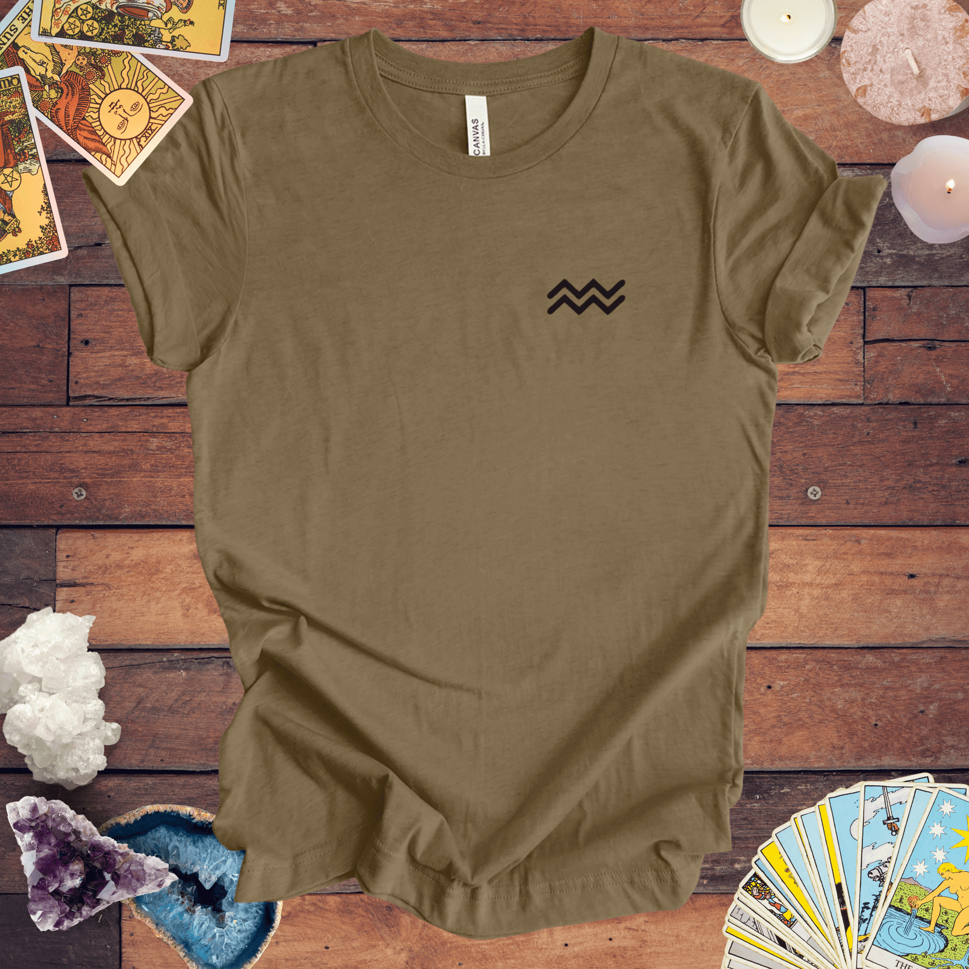 T-Shirt Heather Olive / S Aquarius Zodiac T-Shirt: Embrace Your Inner Visionary