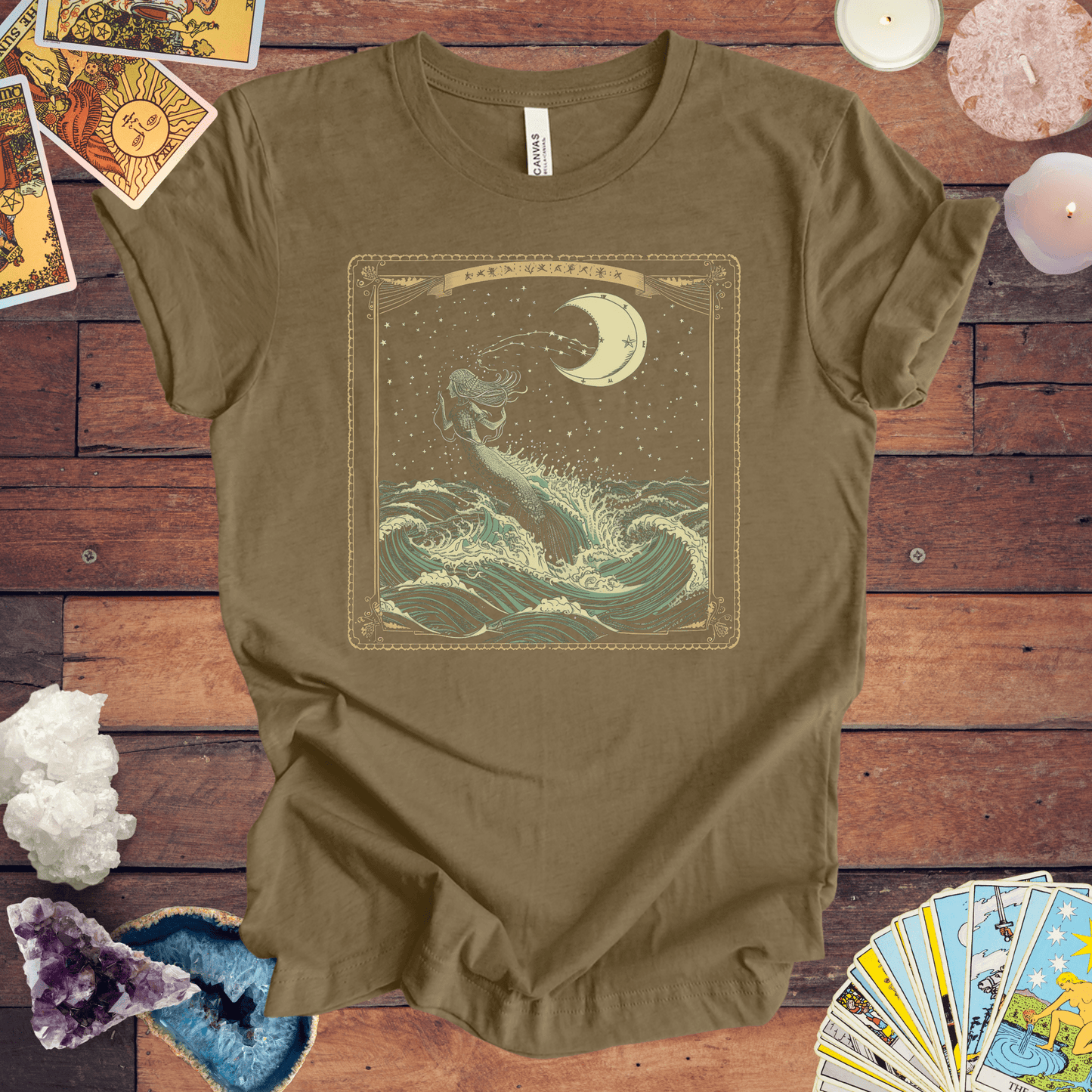 T-Shirt Heather Olive / S Mystical Seas for the Reflective Soul: Aquarius Tarot Card T-Shirt