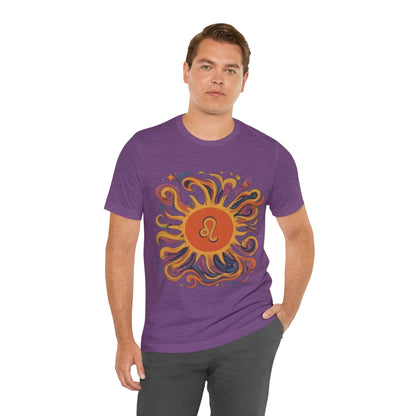 T-Shirt Leo Luminous Essence Soft T-Shirt: Shine Like the Sun