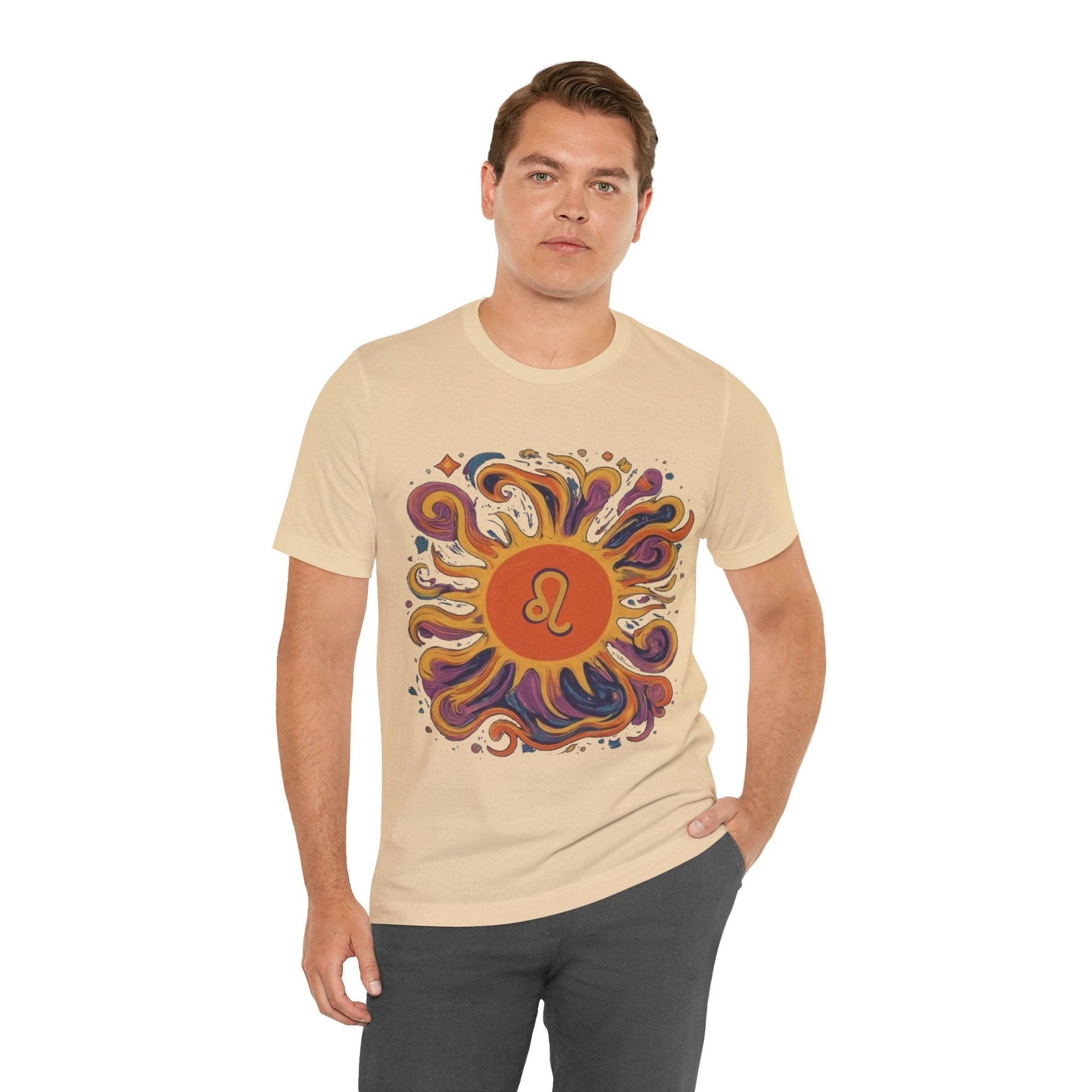 T-Shirt Leo Luminous Essence Soft T-Shirt: Shine Like the Sun