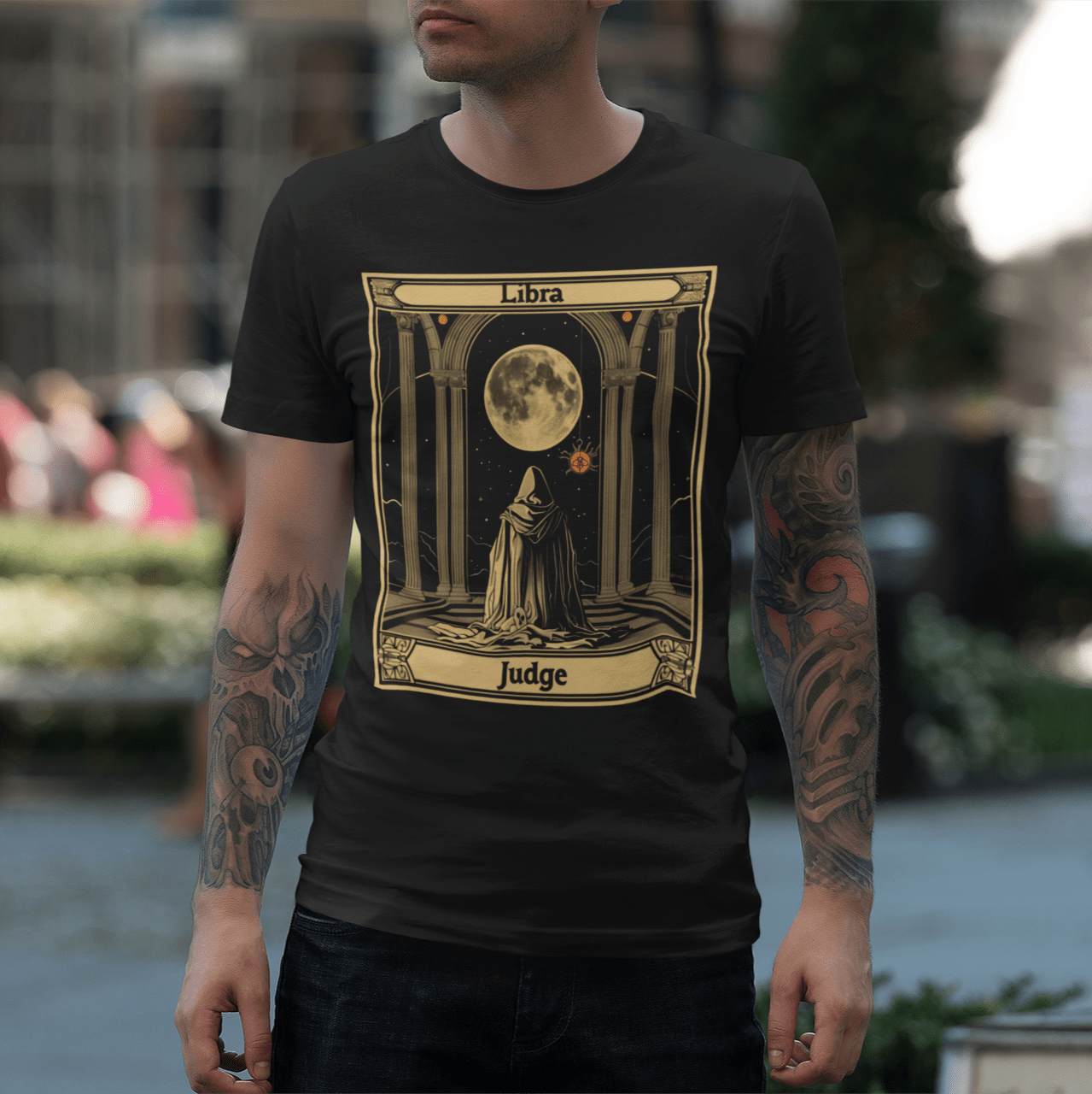 T-Shirt Libra Judge - Pillars of Justice Tarot Card T-Shirt - Halloween Limited Edition