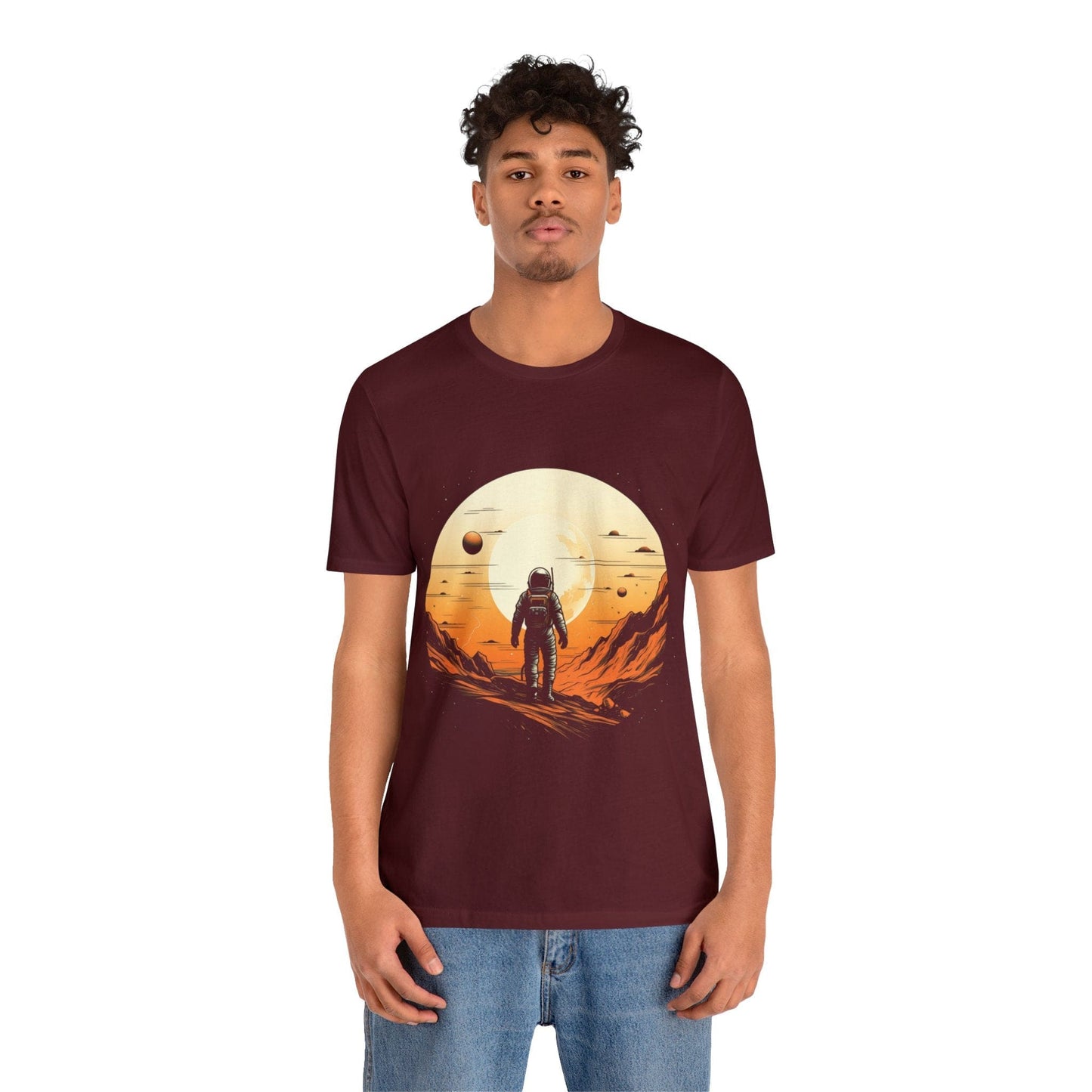 T-Shirt Lunar Explorer: Astronaut on the Moon T-Shirt