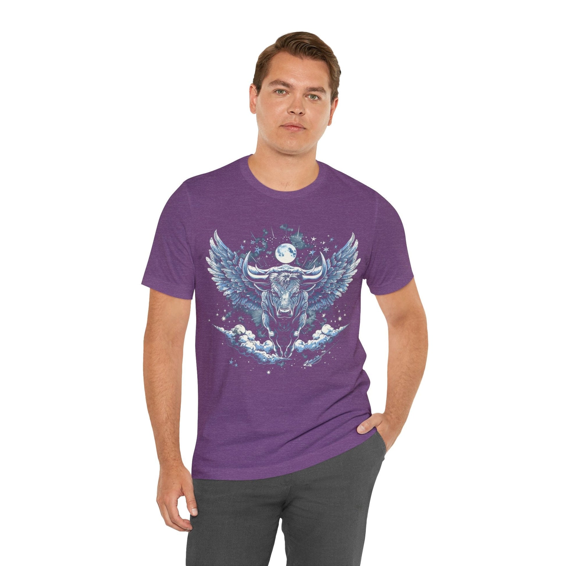 T-Shirt Taurus Celestial Bull T-Shirt: Stellar Determination