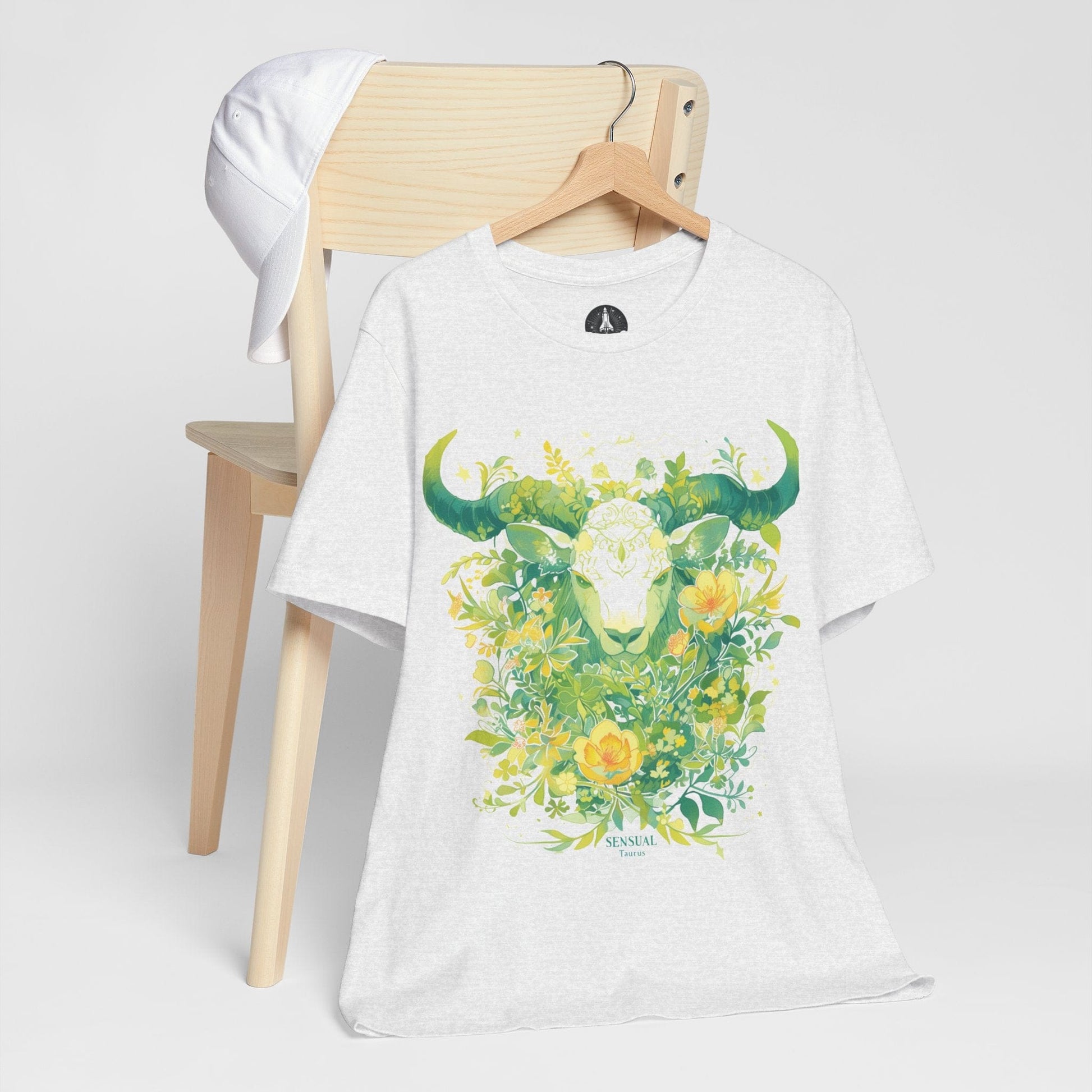 T-Shirt Taurus in Bloom: Astrology Garden T-Shirt