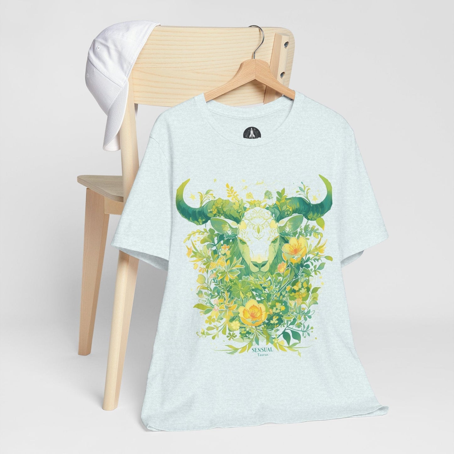 T-Shirt Taurus in Bloom: Astrology Garden T-Shirt