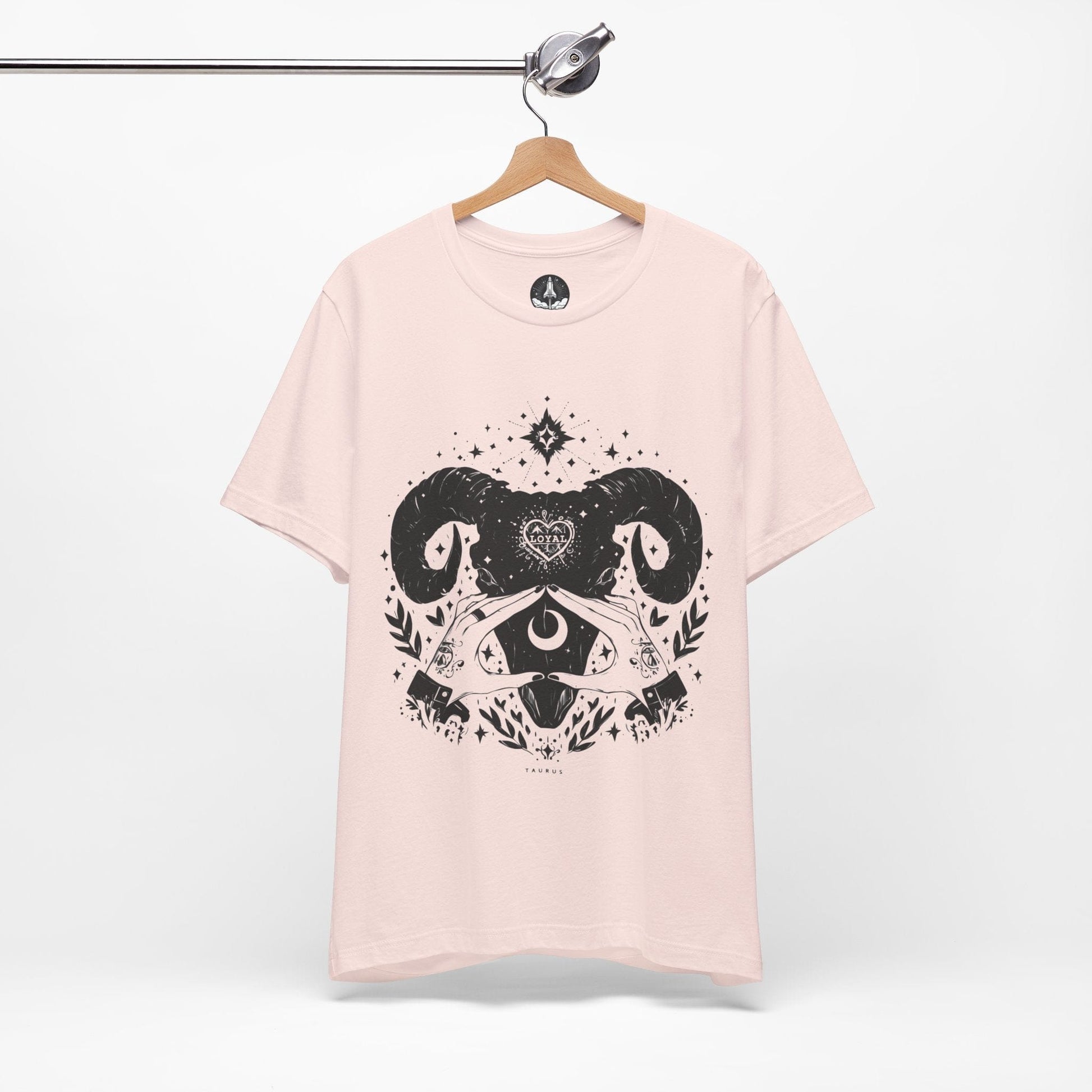 T-Shirt Taurus Loyalty: The Astrological Companion T-Shirt