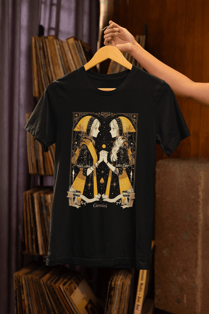 T-Shirt The Curious Twins: Gemini Tarot Card T-Shirt