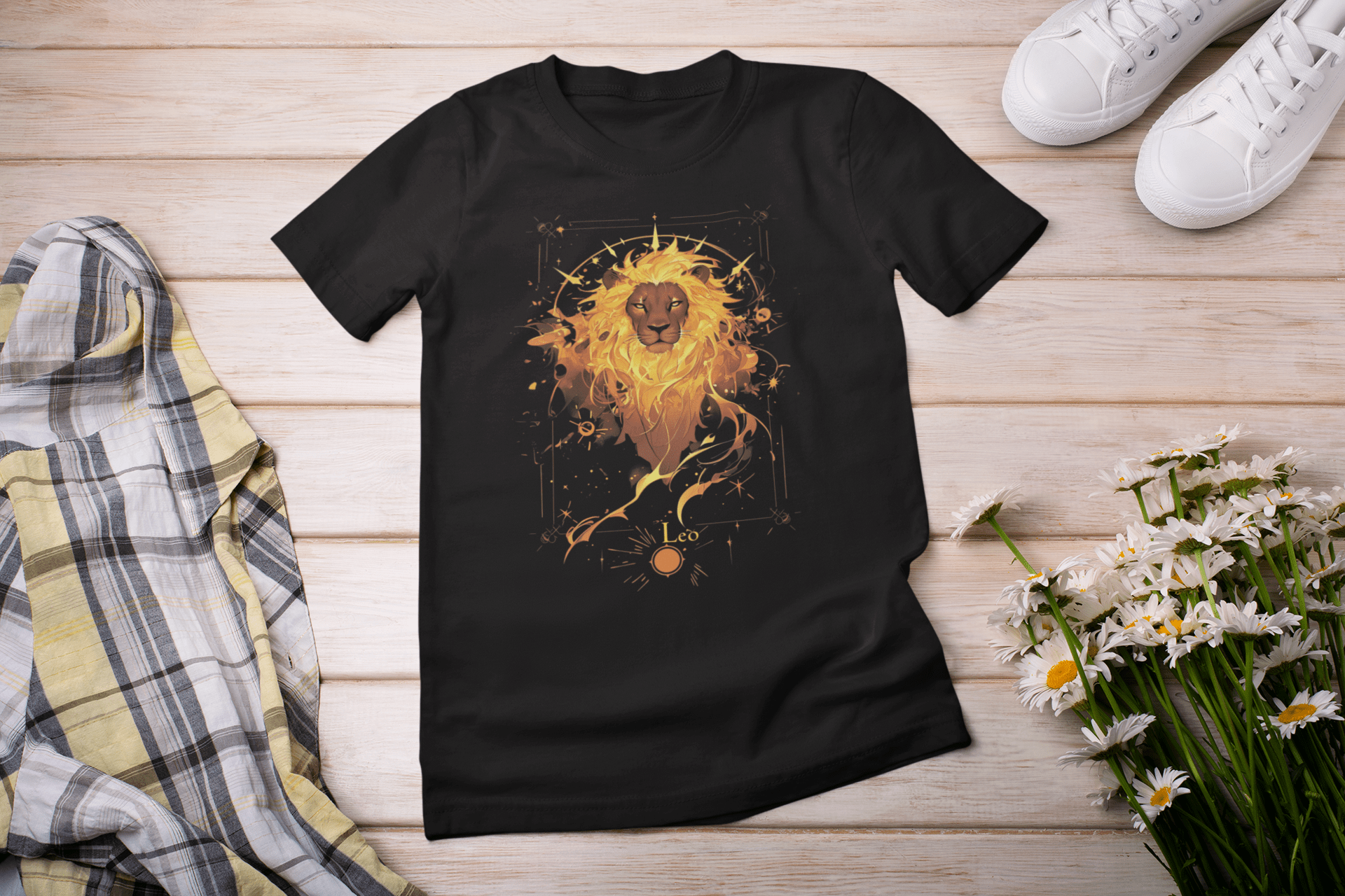 T-Shirt The Fiery Lion: Leo Tarot Card T-Shirt