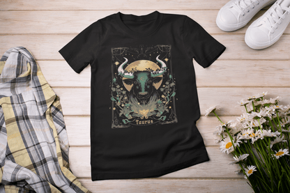 T-Shirt The Stalwart Bull: Taurus Tarot Card T-Shirt